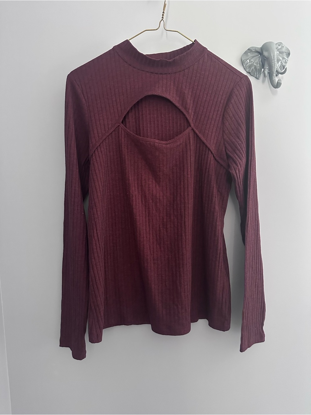 Ricki's Ribbed Long-Sleeve Top with Front Cutout - Burgundy